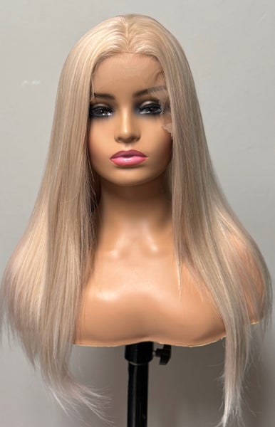 Premium peruukki, Gilda (vapaa jakaus)